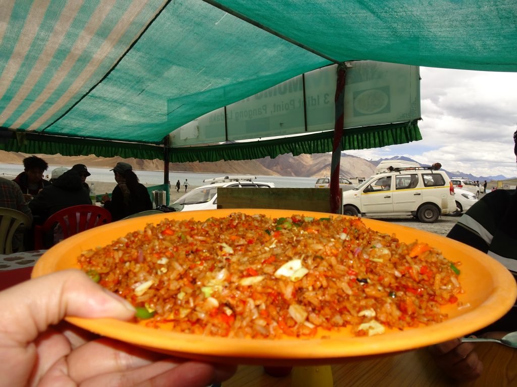 Schezwan fried rice at Pangong  -Vegetarian Food in Leh Ladakh