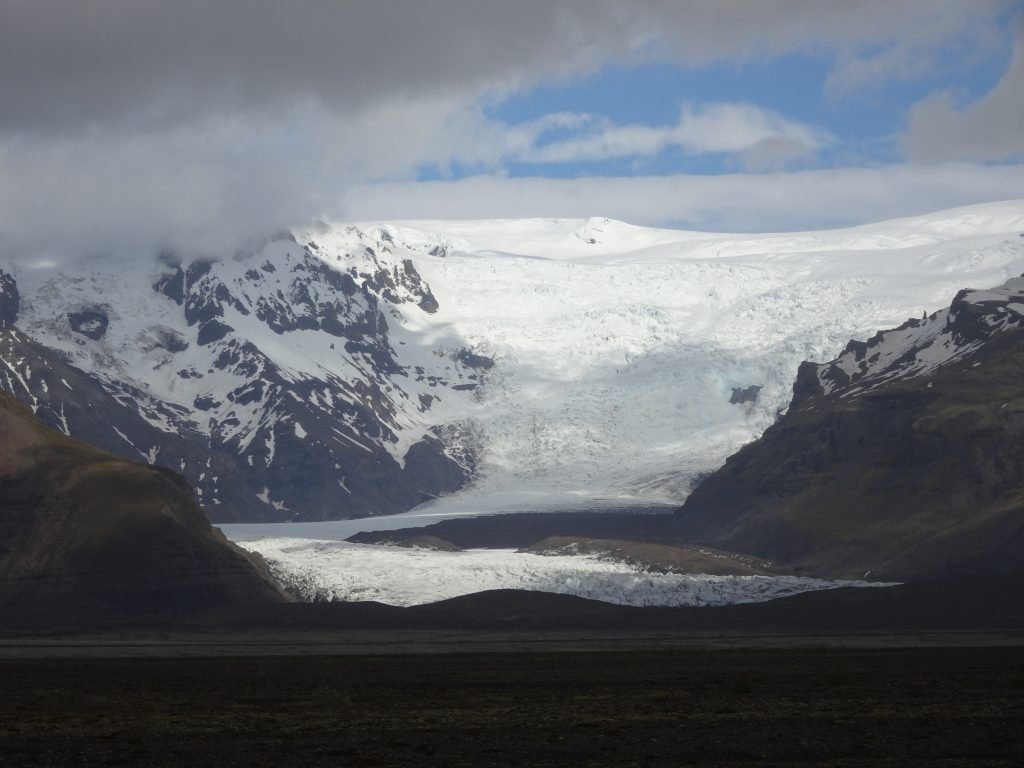 Svínafellsjökull Glacier - 10 days in Iceland